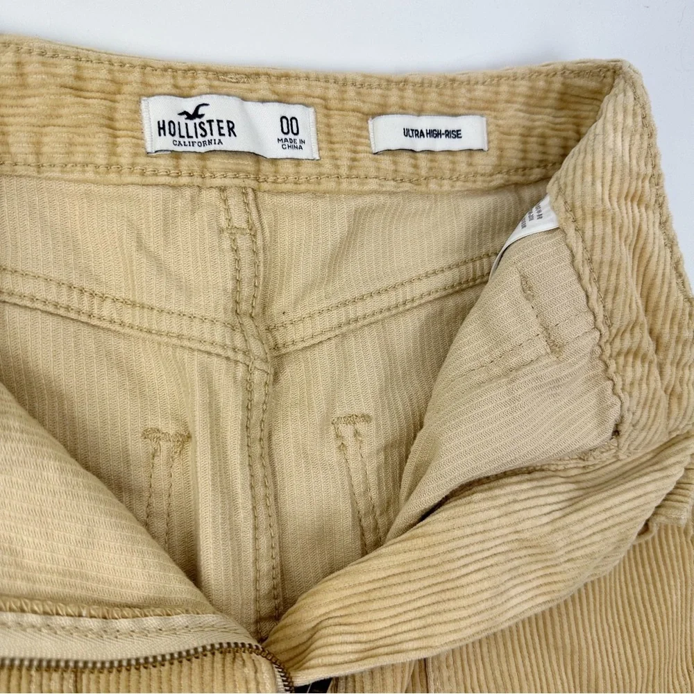 Hollister Zip Front Ultra High Rise‎ Corduroy Mini Skirt